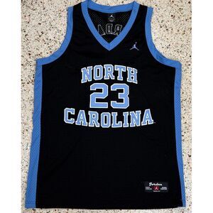 Nike Air Jordan NCAA Vtg North Carolina #23‎ Michael Jordan Jersey Size Large